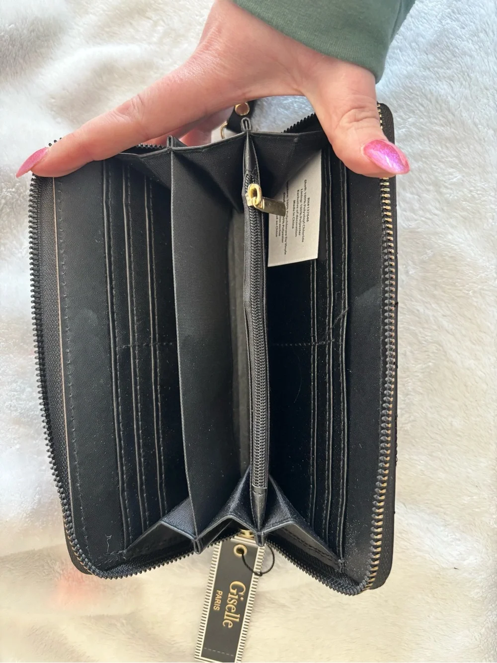 Giselle Paris Quilted Black Wristlet Clutch wallet